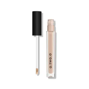 O.TWO.O Black Gold Radiant Creamy Concealer 01 8ml